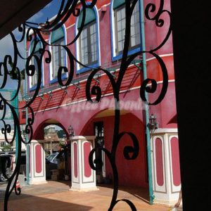 HomeTown(北谷)・アメリカンヴィレッジ